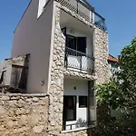 Holiday home Perlica