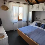 Сasa de vacaciones Perlica Vodice
